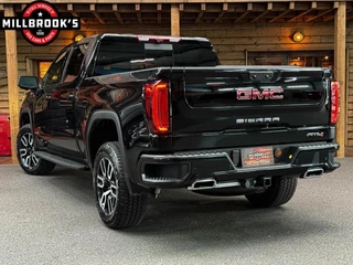 GMC Sierra 2024 - AT4 6.2 V8 image 9