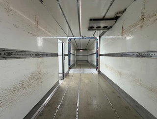 Volvo FH 2015 - 16.650 XL 6X2 FULL AIR FULL OPTIONS SIDE DOOR TOP CONDITION HOLLAND-COMBI imagen 10