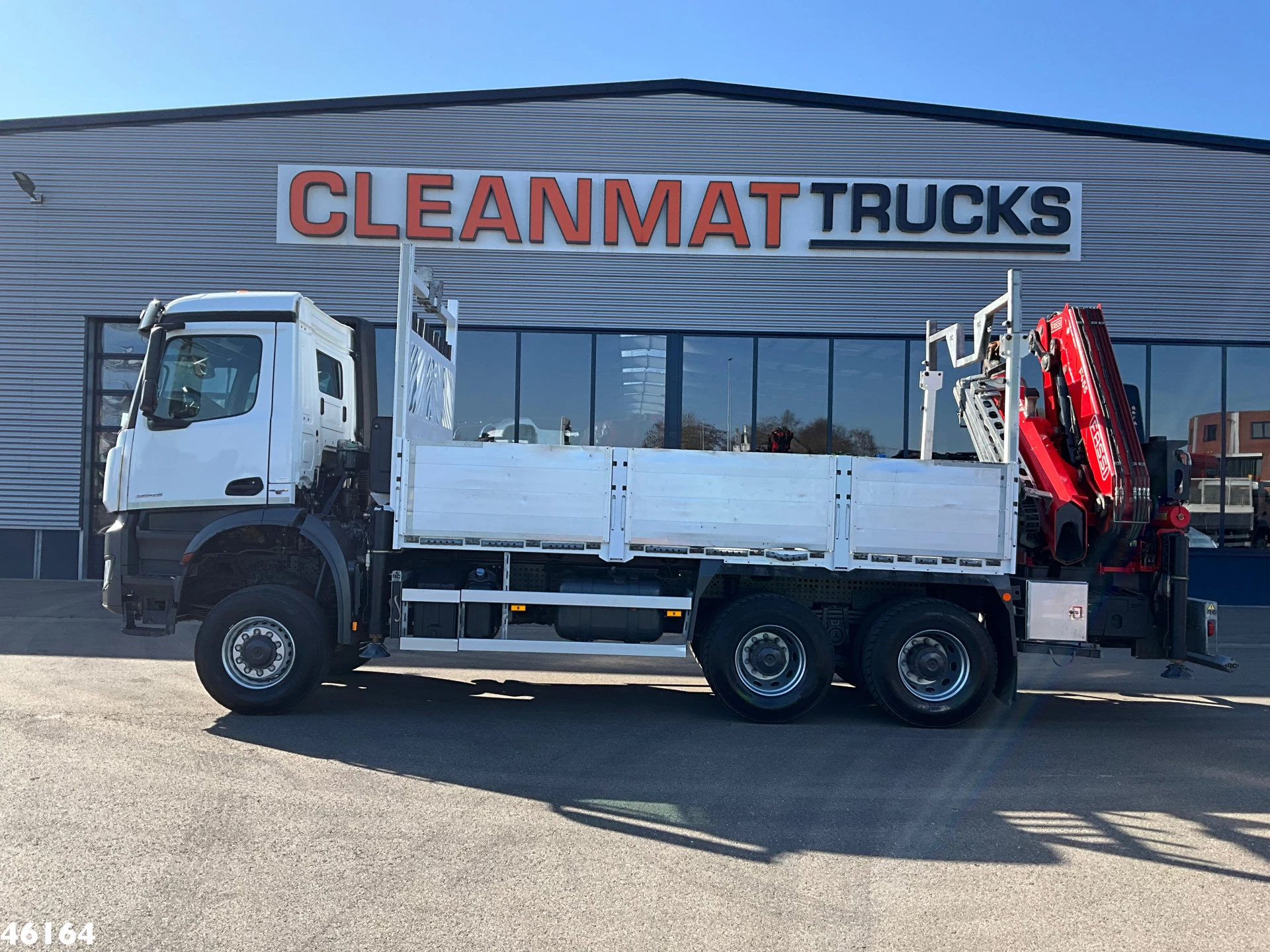 Mercedes-Benz Arocs 3345 6x6 Fassi 45 Tonmeter laadkraan Just 101.867 km! 2019 imagem 5