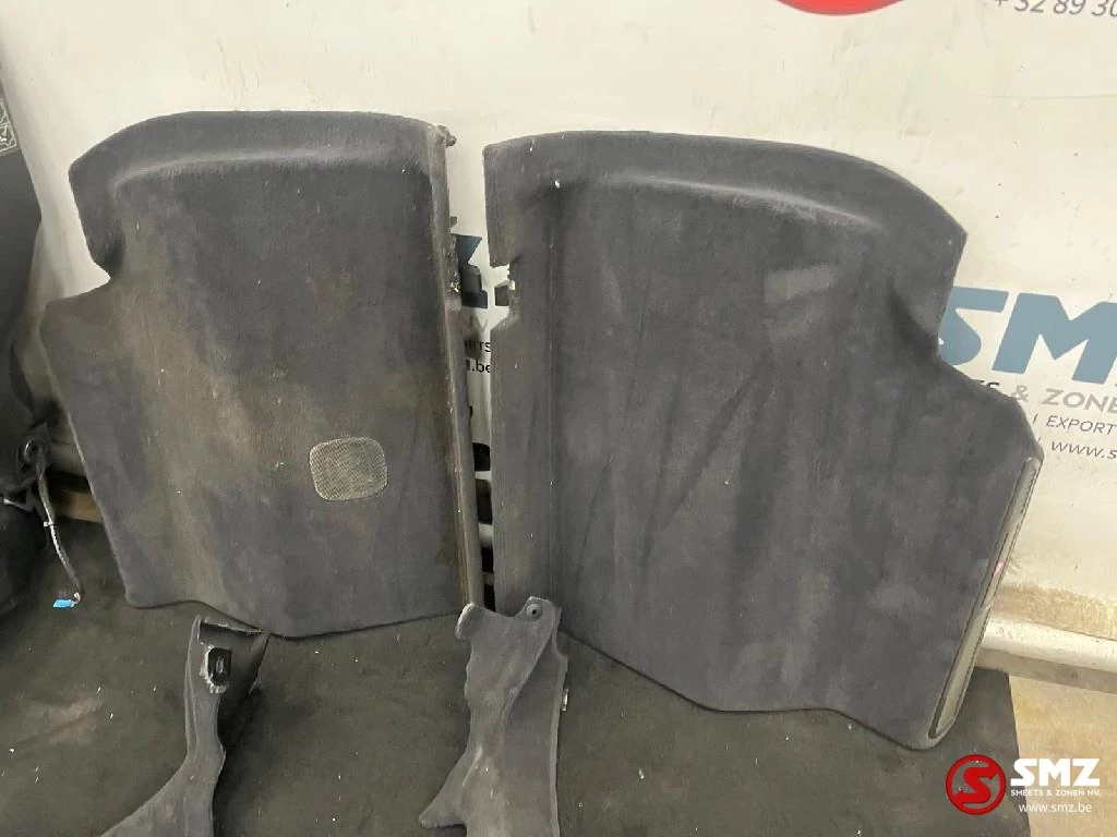 Mercedes-Benz 2005 - Occ set interieur met zetels W211SW Mercedes Bild 4
