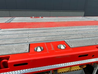 KAESSBOHRER N/A 2026 - new and unused Heavy-Duty flatbed / 690cm extendable / steering axle / lift axle / twistlocks / timberstakes / NL-trailer / APK: 04-2027 immagine 22