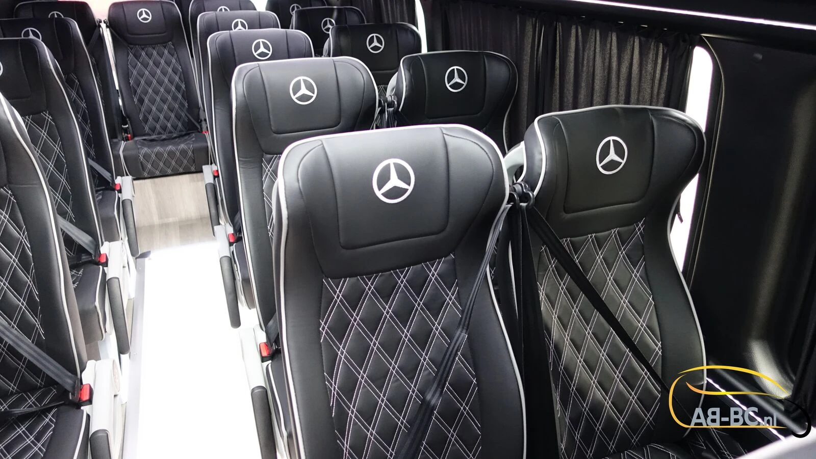 Mercedes-Benz Sprinter 2026 - Aveuro 519 CDI 21 seats EURO 6 obrázek 74