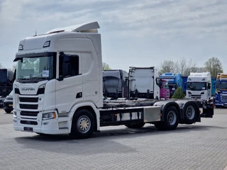 Scania R 2023 - R590 V8 NGS Highline 4x2 - BDF - 4.75 WB - Retarder - Full air - Leather - Low KM imagem 3