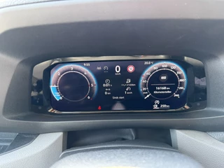 Volkswagen Crafter 2024 - 30 2.0 TDI L3H3 Trendline Airco/Apple-Android carplay image 14