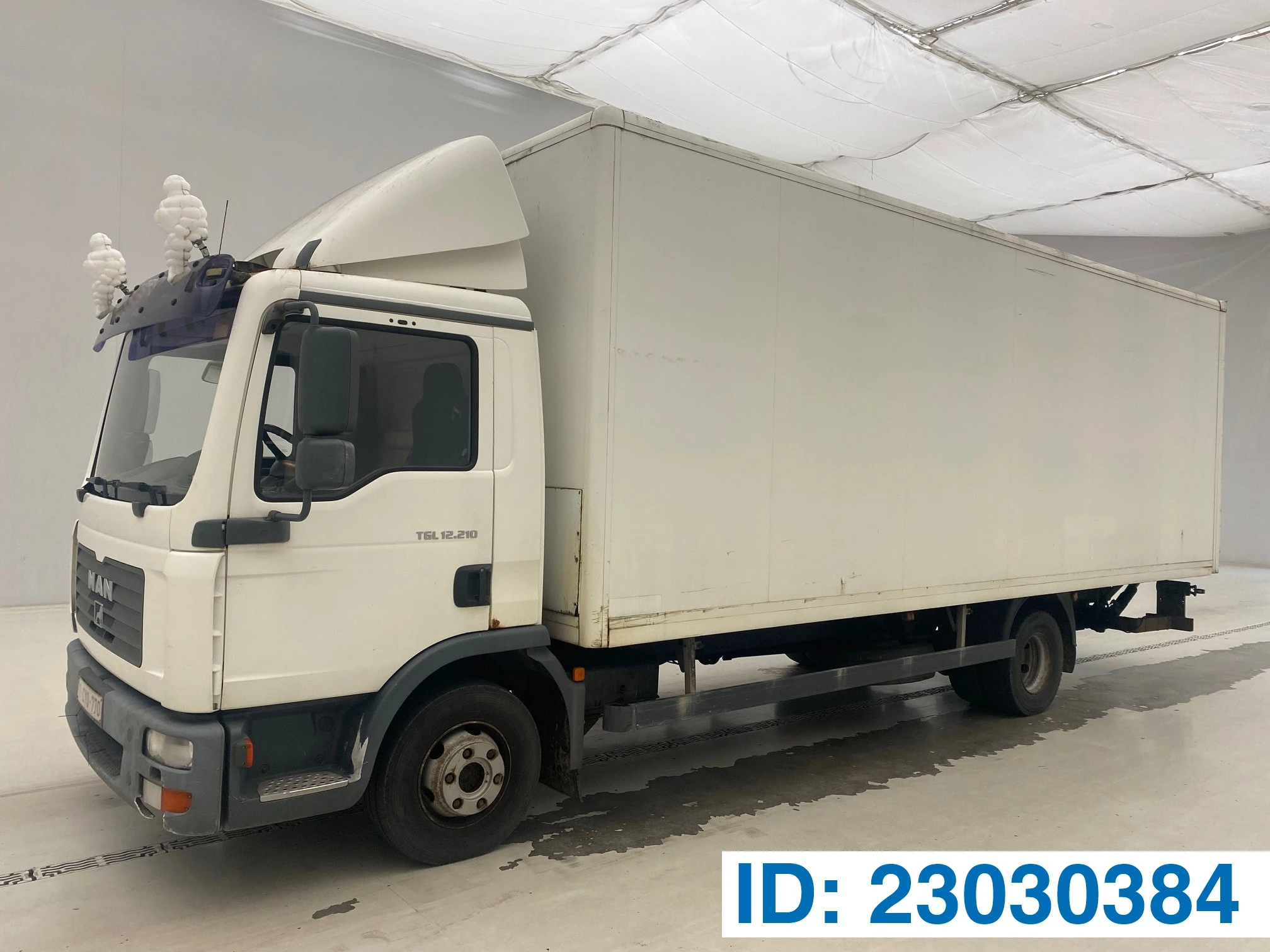 MAN TGL 2006 - 12.210 afbeelding 1