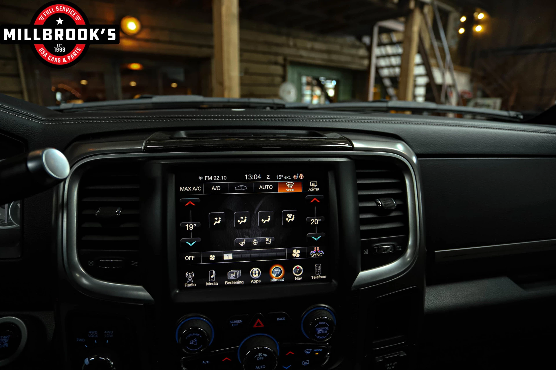 Dodge Ram 2016 - 2500 limited 6.7L Cummins Black Edition immagine 21