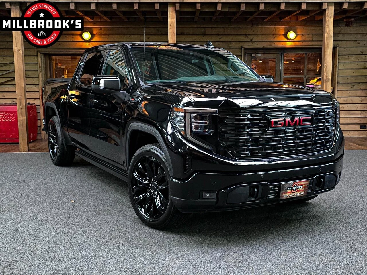 GMC Sierra 2024 - Denali Black edition 6.2L V8 obrázek 7