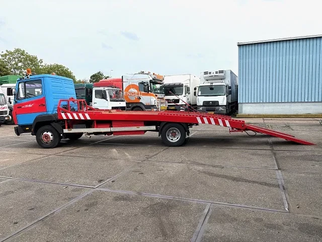 Mercedes-Benz LK 1991 - 814 RECOVERY TRUCK / CAR-MACHINE TRANSPORTER (6-CILINDER / MANUAL GEARBOX / FULL STEEL SUSPENSION / WINCH / HYDRAULIC RAMPS) image 6
