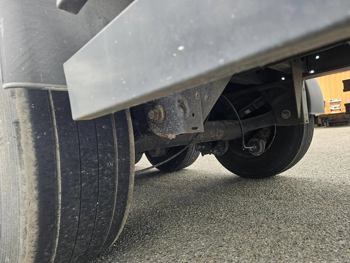 Kögel D4 /COIL/ MERCEDES DISC . 2017 image 10