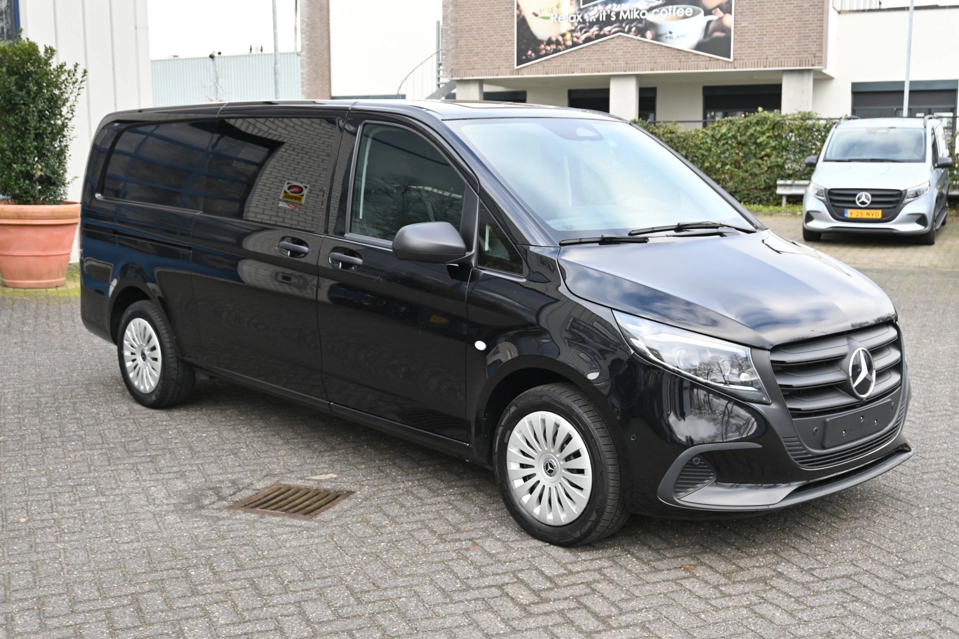 Mercedes-Benz Vito 2024 - 116 CDI DC L3 Pro zdjęcie 12