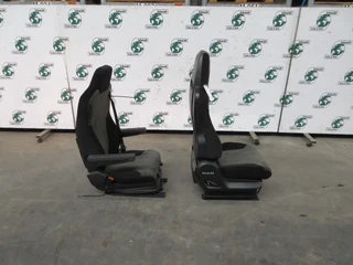 MAN - 81.62307-6681 // 81.62307-6628 STOELEN SET MAN 18.500 MODEL 2020 obrázek 2 náhled