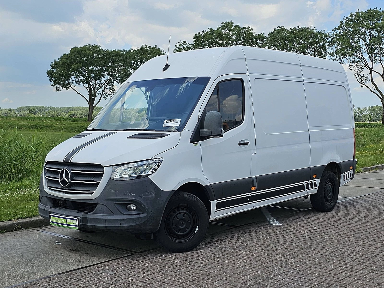 Mercedes-Benz Sprinter 2021 image 2