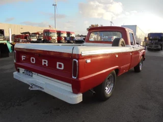 Ford F-250 1966 - PICK-UP imagem 5
