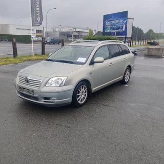 Toyota Avensis 2004 - N/A bild 3