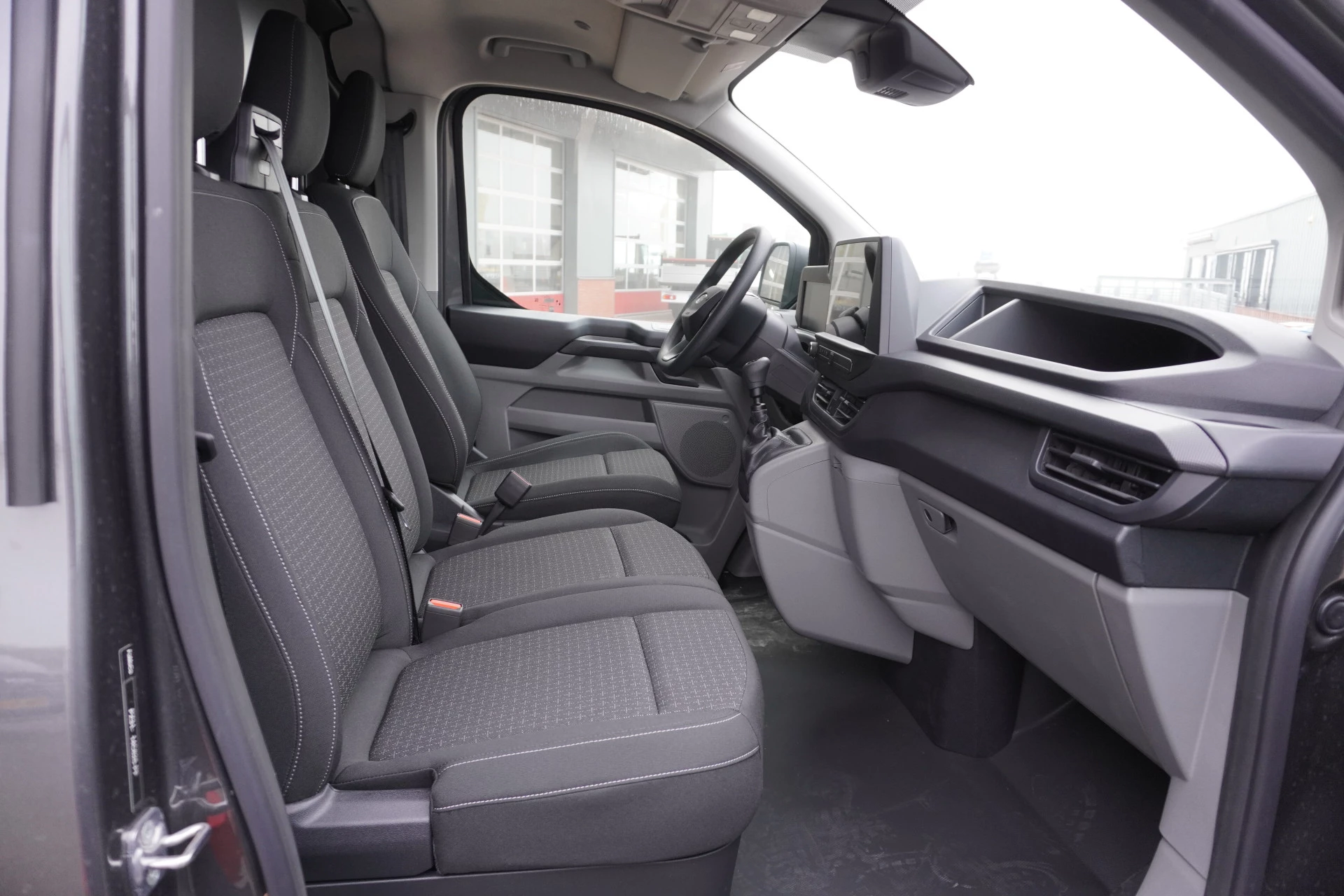 Ford Transit Custom 2024 - 300L 2.0 TDCI 136PK L2H1 Trend obrázek 16