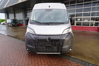 Peugeot Boxer 2024 - 2.2 BlueHDi 180PK S&S L3H2 3.5t Zwaar Automaat image 10