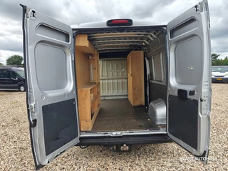 Peugeot Boxer 2018 - 2.0 BlueHDI L3H2, EURO 6 , LANG , 2x Schuifdeur ,navi ,camera, cruise, Apk maart 2027 , 163 PK image 22