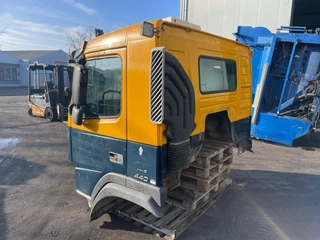 Volvo N/A 2008 - DAY CAB  obrazek 3