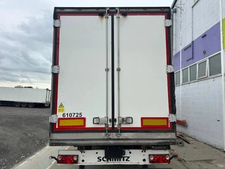Schmitz Cargobull Schmitz Cargobull PRICES FROM €6950 TO €8950 2012 - N/A obrazek 5