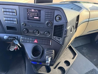 Mercedes-Benz Actros 2019 - 1936 obrazek 12