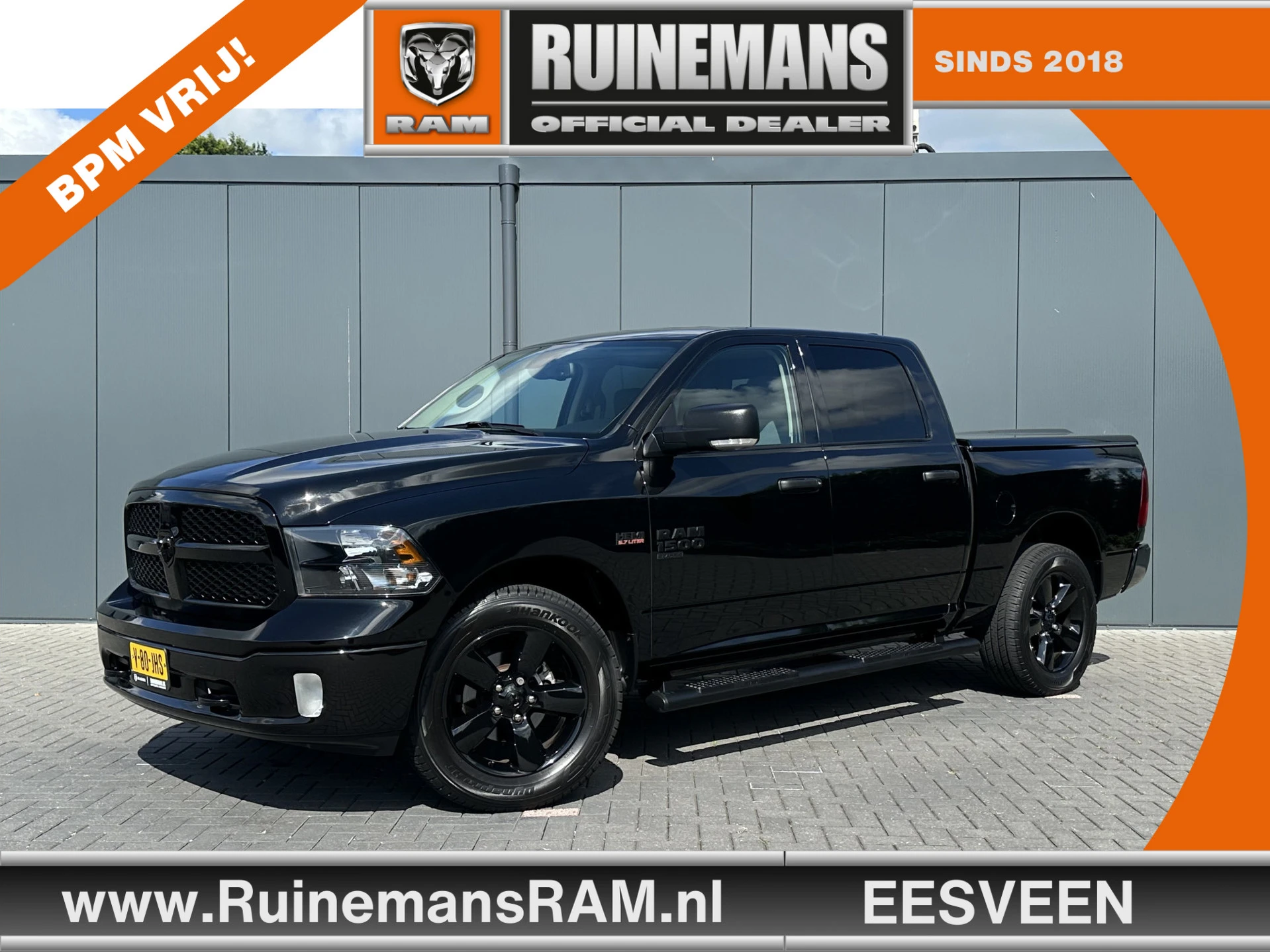 Dodge Ram 1500 2024 - 5.7 V8 CLASSIC NIGHT 4x4 / PRINS LPG / BPM VRIJ / CAMERA / NAVI / 3.5T TREKHAAK / ECC / CRUISE / DUBBEL CABINE image 1