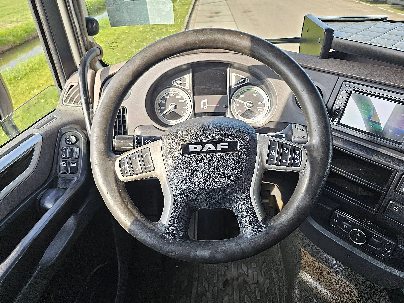 DAF XF480 2021 imagem 14