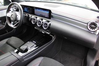 Mercedes-Benz CLA 2022 - Shooting Brake 200 AUT7 AMG LINE NIGHT PANORAMADAK SFEER CARPLAY KEY-LESS GO MULTIBEAM obrazek 10
