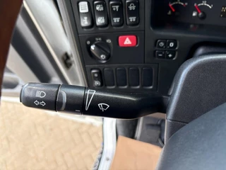 Scania R 2007 - 620 A 6X2/4 obrazek 35