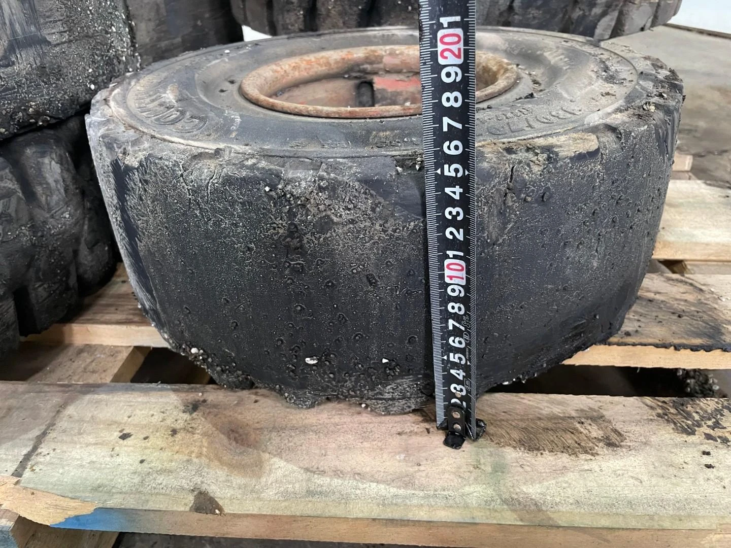 Watts Forklift tires afbeelding 11