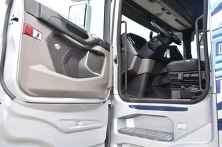 Scania S 2018 - S650 V8 NGS 4x2NB - NEW TACHO - HYDRAULIC SYSTEM - RETARDER - FULL AIR/ 4 POINT AIR REAR - PARK. AIRCO - ALCOA'S - LED - obrazek 4