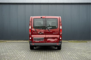 Renault Trafic 2024 - Blue dCi 150PK | L2H1 | 9-Zits | LED | Camera | Navi | Zijschuifdeur R+L | Cruise | Airco | PDC bild 16