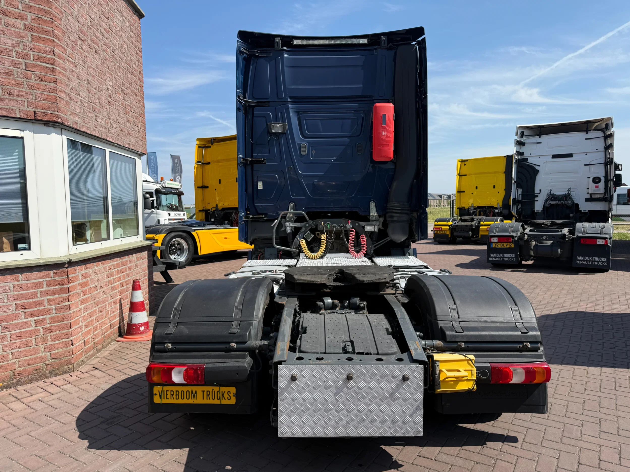 Mercedes-Benz Actros 2017 - 1845 1845LLS Gigaspace / Retarder / Hefschotel / afbeelding 7
