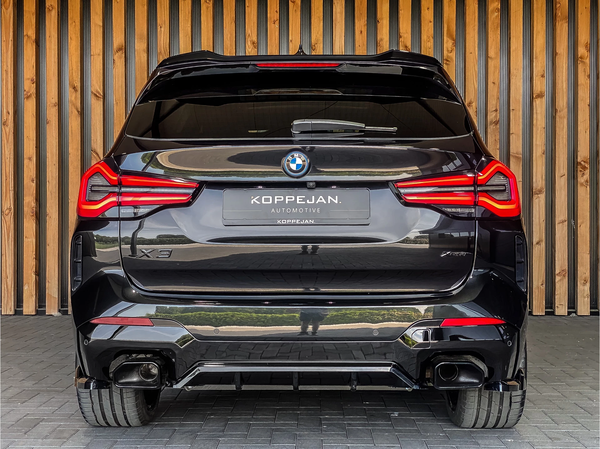 BMW X3 2023 - xDrive30e 292PK High Executive M-Sport obrázek 30