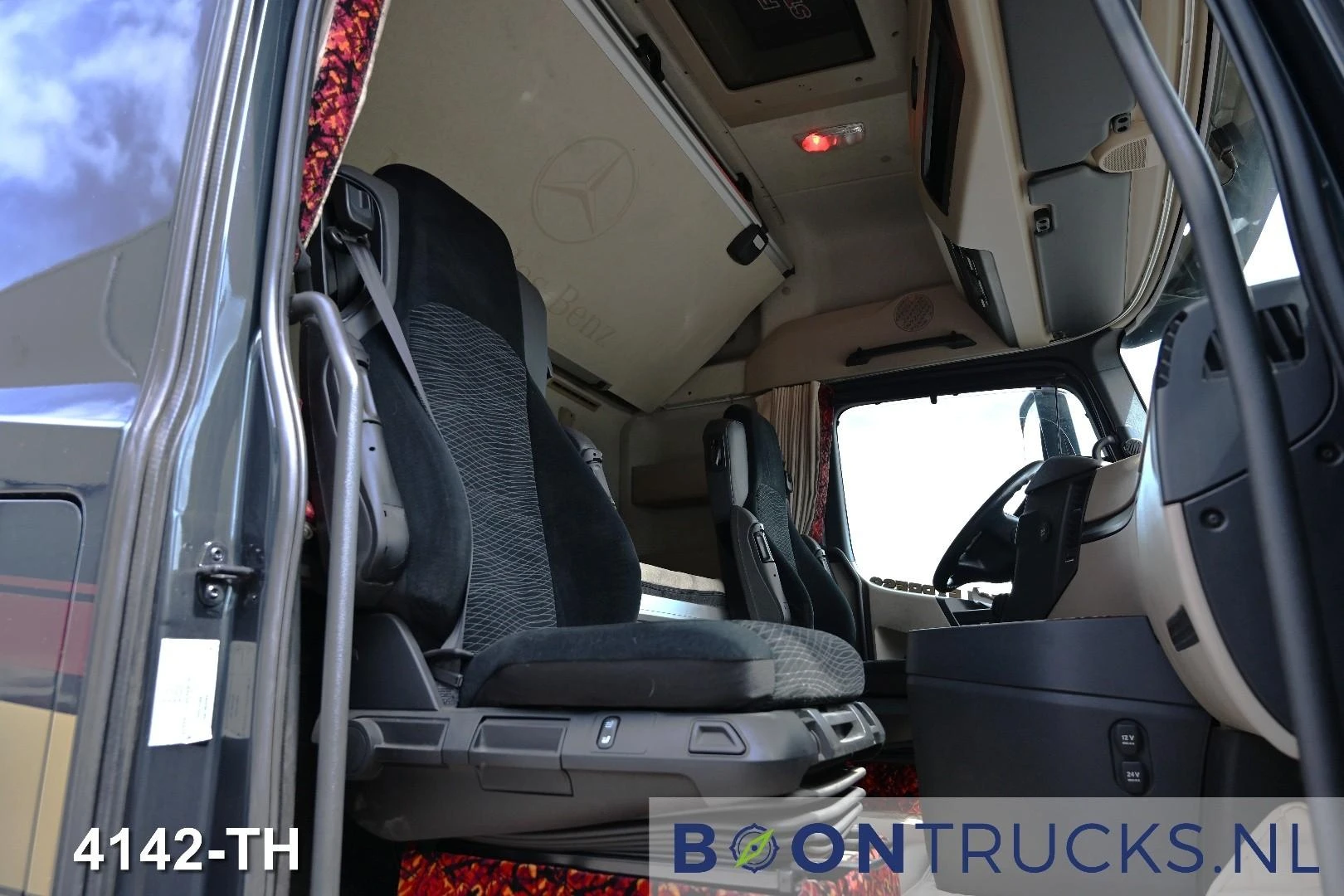 Mercedes-Benz Actros 2015 obrázek 29
