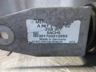 Mercedes-Benz - A 961 310 12 55 CABINE SCHOKDEMPER MERCEDES 2542 EURO 6 afbeelding 3 miniatuur