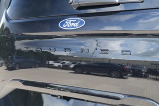 Ford Tourneo Custom 2026 - 340 2.5 PHEV L2H1 Titanium X 232pk | ACC | Pano | B&O | Elek. schuifdeuren | 360 camera | Elek-Trekhaak | Prijs excl. BTW | Rijklaar obrazek 48