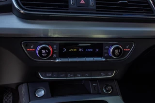 Audi Q5 2023 - 55 TFSI e S-Line Competition, BTW, Pano, Luchtvering obrazek 22