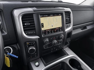 Dodge Ram 1500 2024 - 5.7 V8 4x4 Crew Cab 5'7 | Trekhaak 13-polig | 200 L LPG | Leren bekleding | obrazek 17