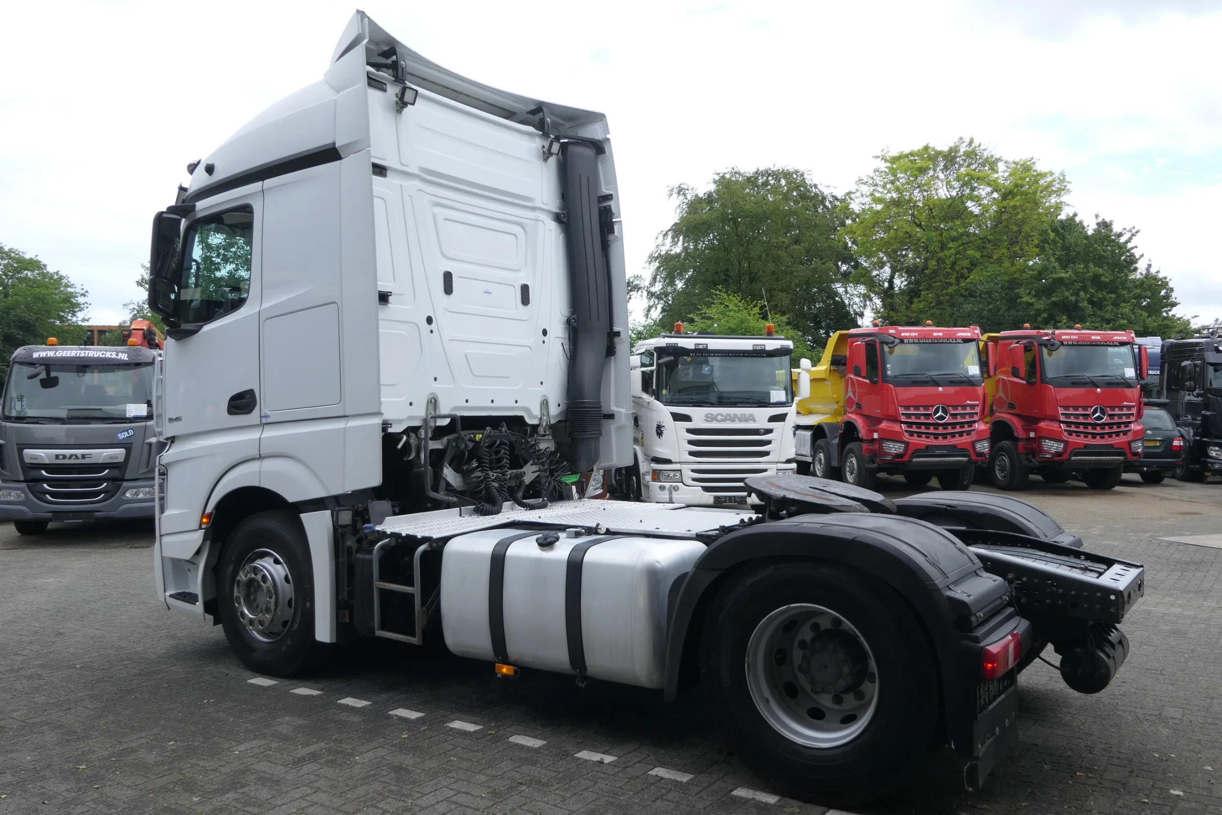 Mercedes-Benz Actros 2019 - 1945 | Hydraulic | Retarder | 521089Km | 2019 | Smart Tacho 2 | Stand Klima | Euro6 | TUV/MOT/APK 02-2027 | Belgium Truck afbeelding 8