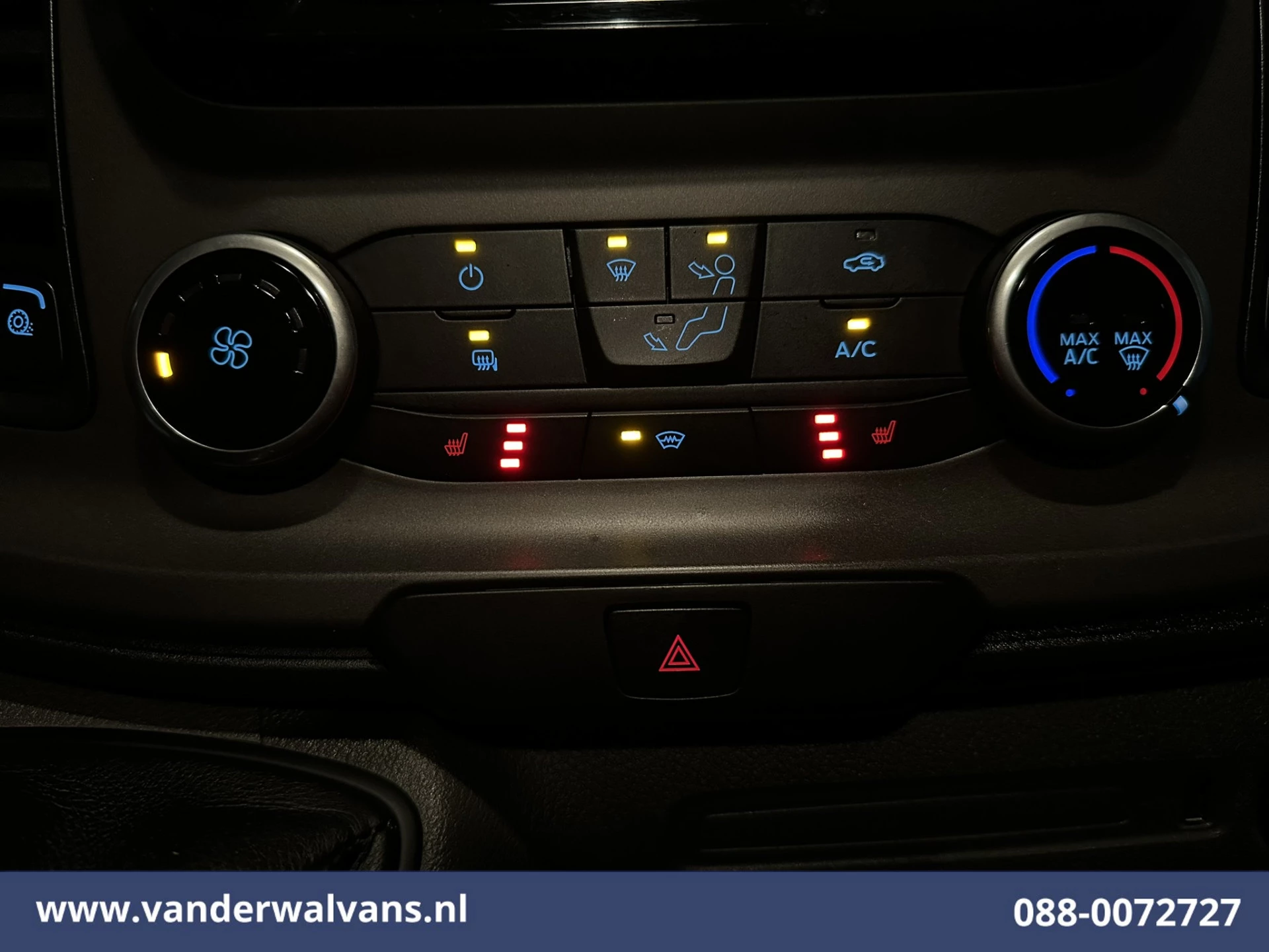 Ford Transit Custom 2023 - 2.0 TDCI 131pk L2H1 Euro6 Airco | LED | Apple Carplay | Cruisecontrol | 2800kg Trekhaak obrázek 7