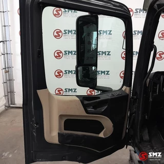 Mercedes-Benz Actros 2015 - Occ cabine Mercedes MP4 low obrazek 5