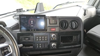 Renault T 2024 - T440 T4x2 sleeper cab изображение 7