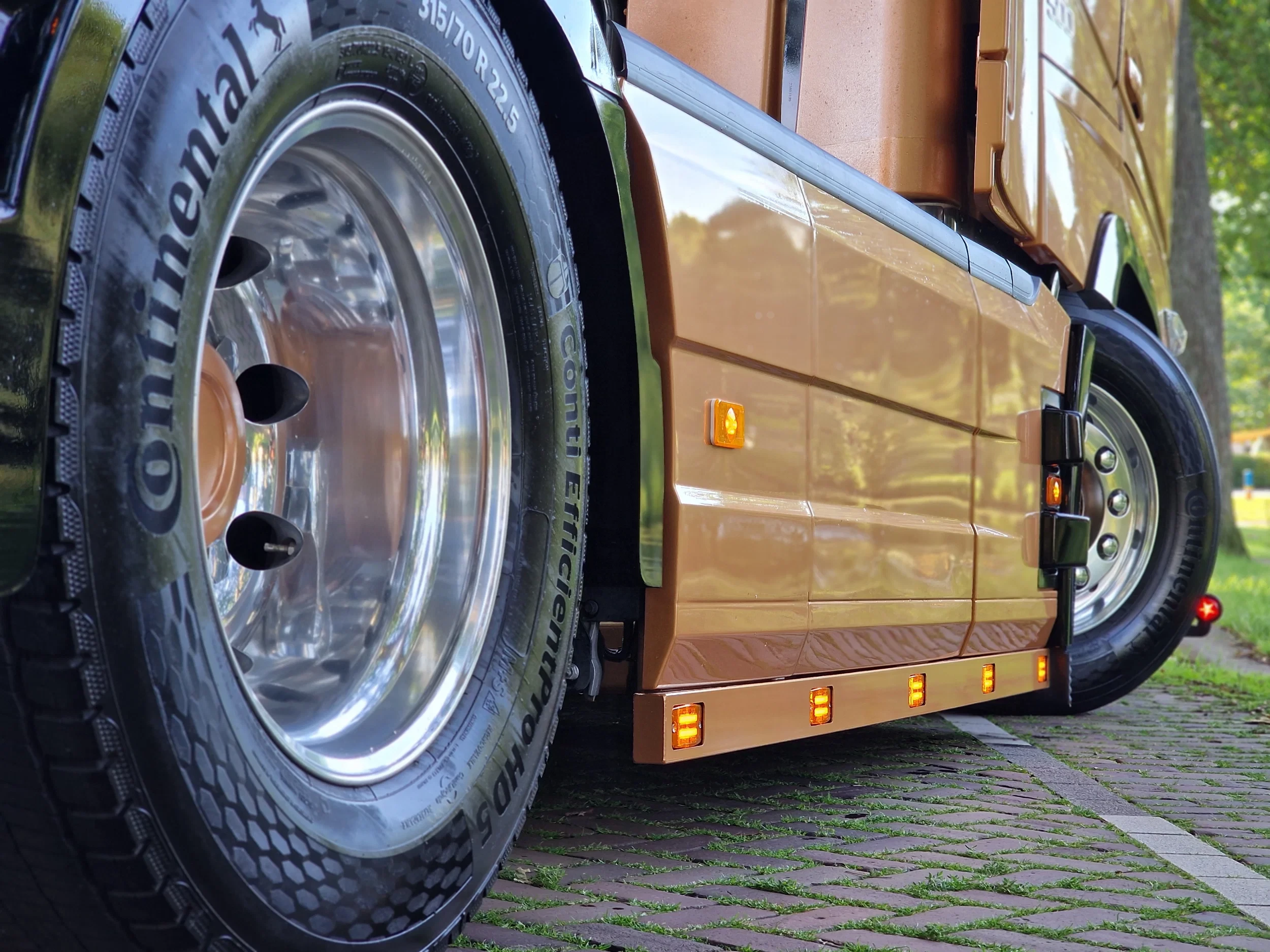 Volvo FH 2026 - 13.500 Aero Globetrotter XL 4x2 - New - Full spec - BUFFL interior - Retarder image 40