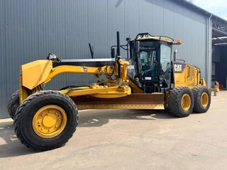 Cat N/A 2011 - 140M AWD | LOW HOURS image 1