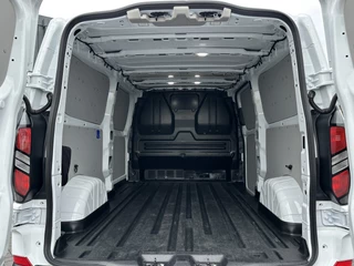 Ford Transit Custom 2024 - 2.0 TDCI 136 PK TREND / L2H1 / 2.740 KG AHG / CAMERA / CRUISE / 3 ZITS / AIRCO / CARPLAY zdjecie 9