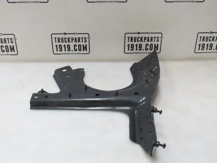 Scania - Body & Chassis Parts Steun Re. Scania afbeelding 1
