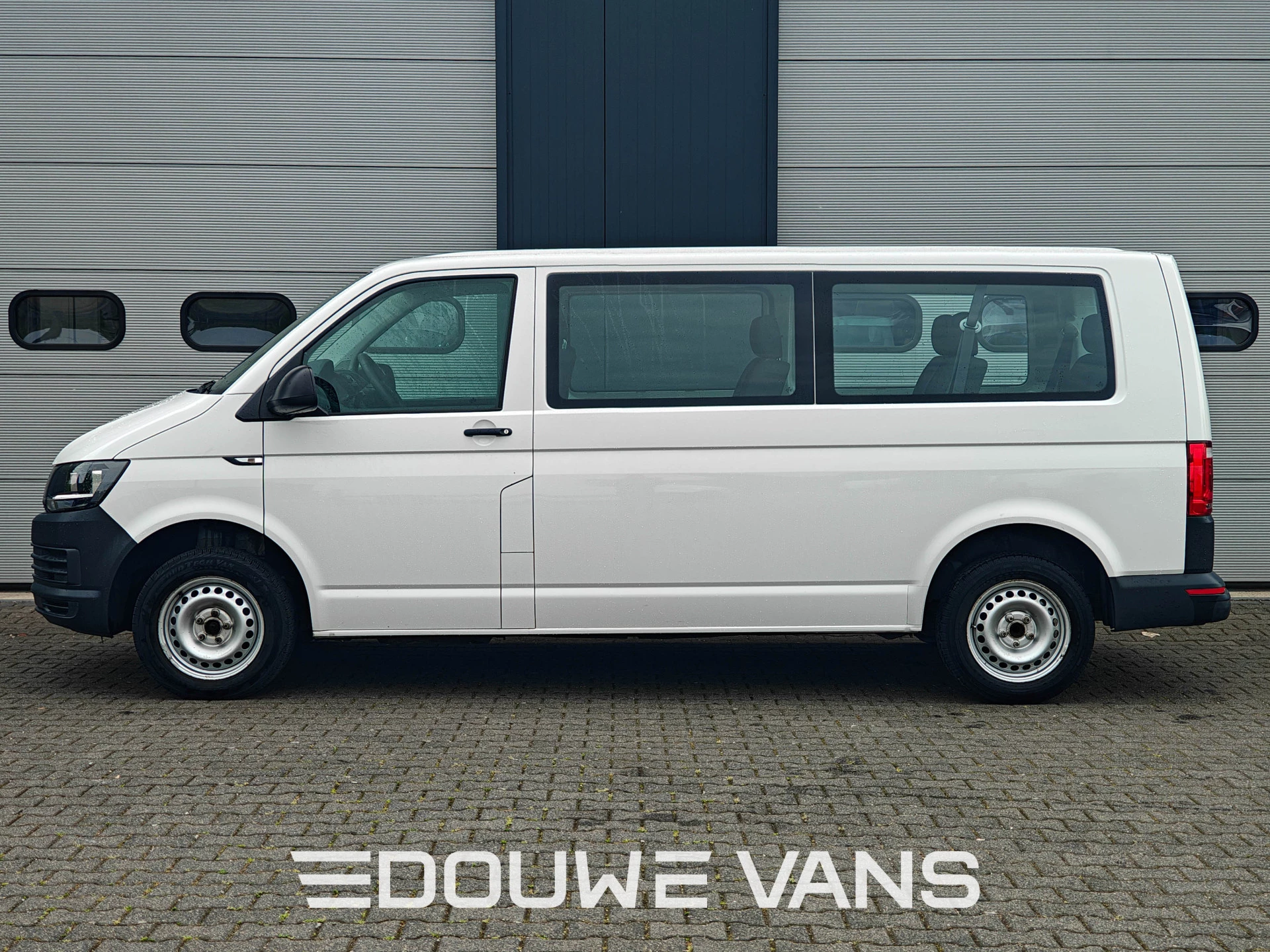 Volkswagen Transporter 2017 - T6 L2 9 Persoons Airco Kombi Bluetooth afbeelding 2