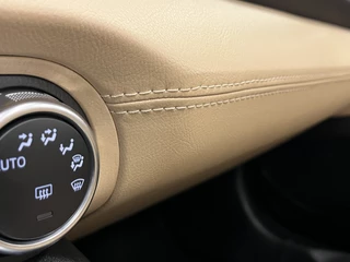 Mazda MX-5 2018 - ND Roadster 1.5 SkyActiv-G 131PK Sakura Limited Bose Leder PDC Apple CarPlay bild 53