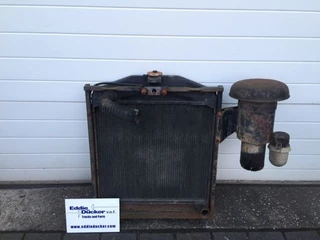 Diverse N/A - RADIATEUR 69X82 CM bild 1