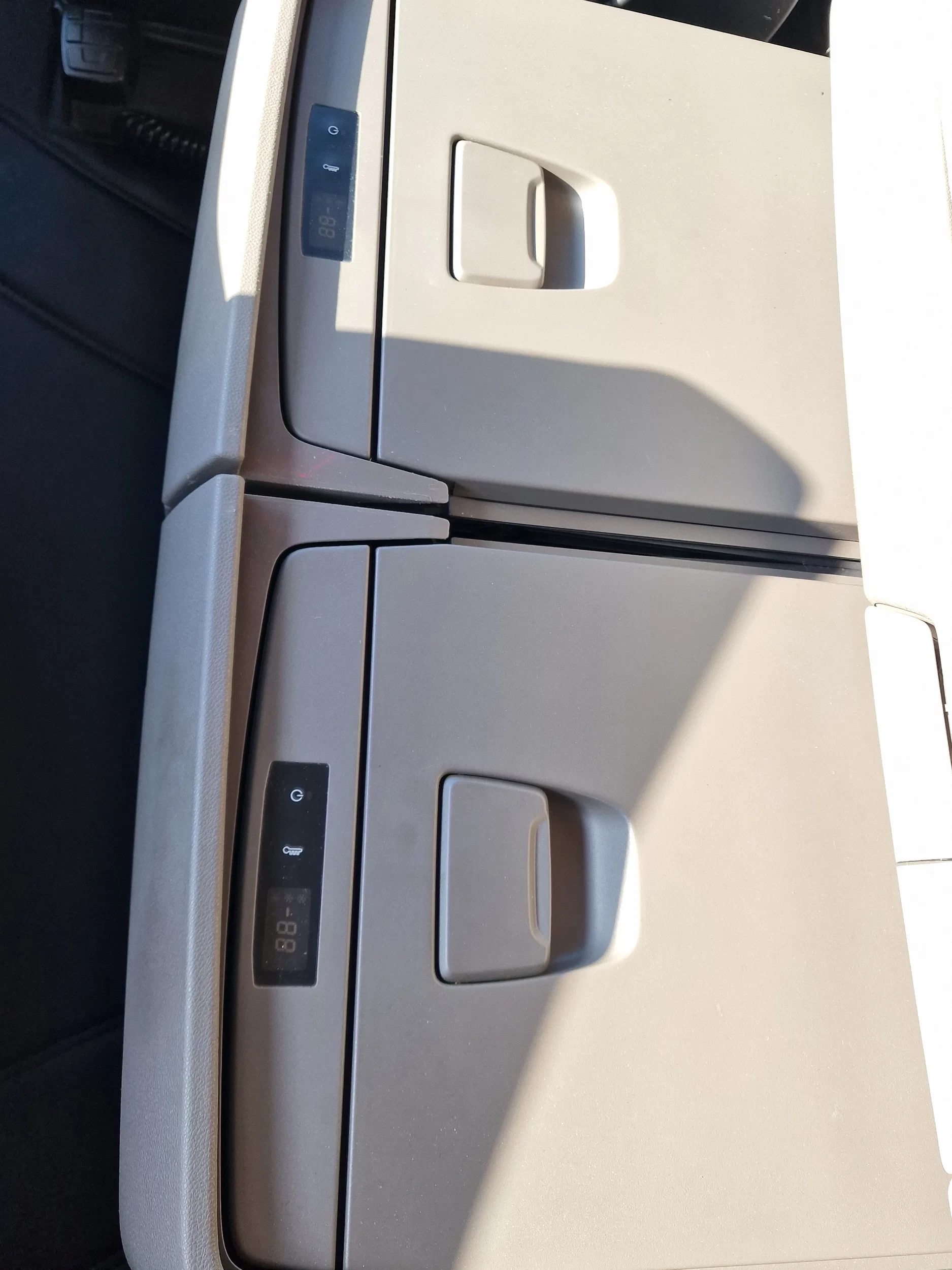 Scania S 2021 - S540 NGS Highline 4x2 - Low deck - Retarder - Custom interior - Night clima - Full air - Led - Navi obrázek 17